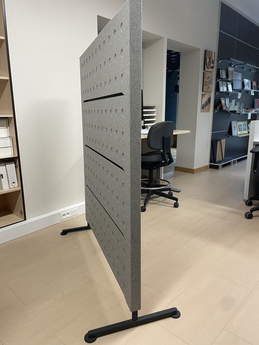 Parawan do lokali uslugowego biura czy pokoju