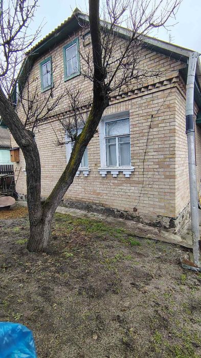 Будинок в Іванкові