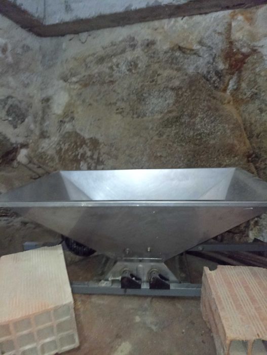 Esmagador vinho inox