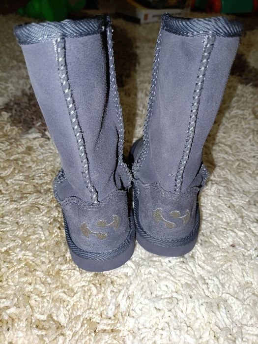 Дитячі уги, натуральний замш, 23-24 розмір, 1 пара - 150 грн