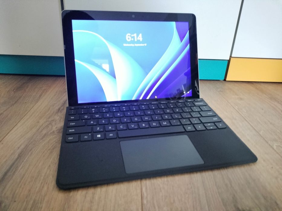 Планшет Microsoft Surface Go 1824, Gold 4415Y, 128GB SSD