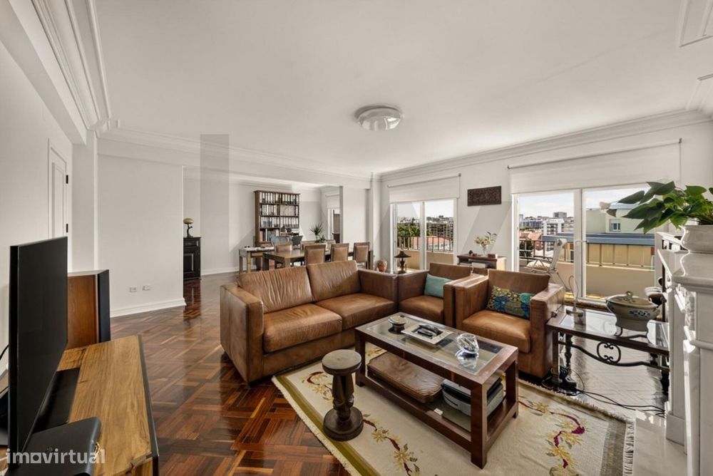 Apartamento  no Coração da Baixa de Setúbal com Vista Rio