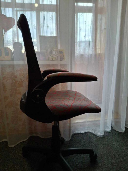 Крісло компьютерне, стілець,  крісло для школяра