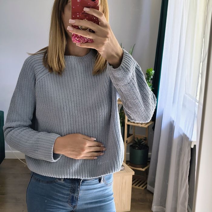 Błękitny sweter Sinsay