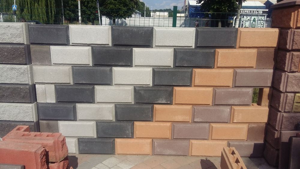 Тротуарна Плитка,Блоки для Парканів.