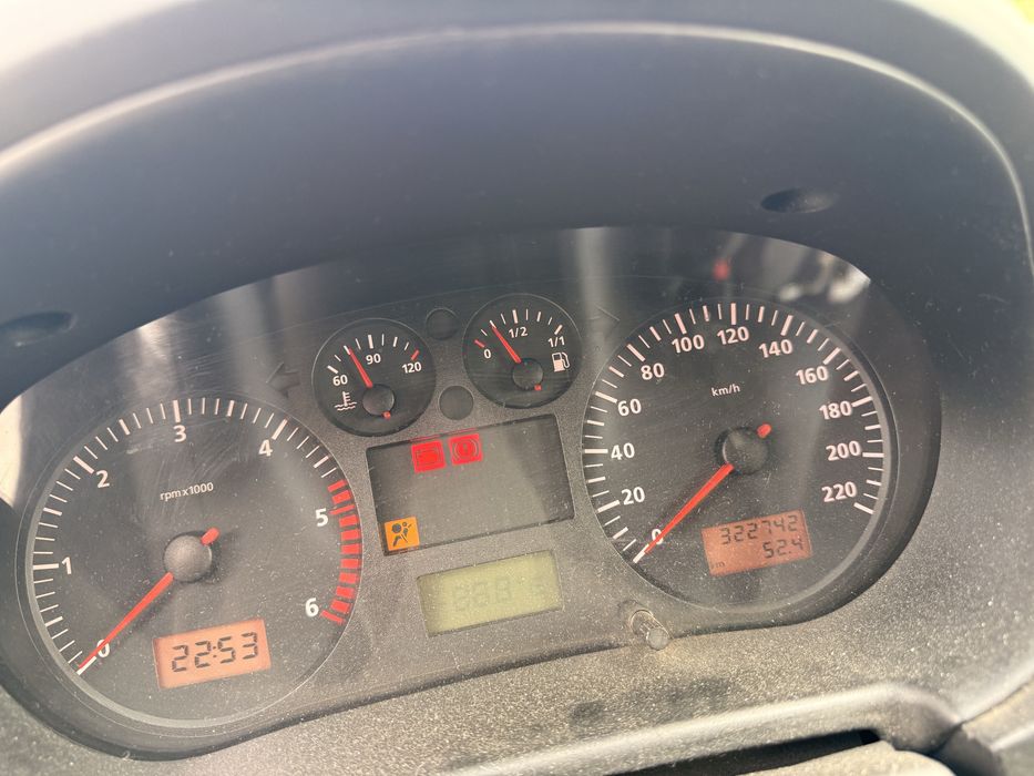 Seat ibiza 6k2 90cvs 5Lugares ( troca por comercial)