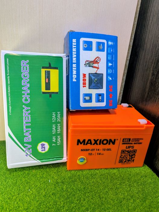 Компактна зарядна станція , павербанк, 220V (14Ah / 168ват/год)