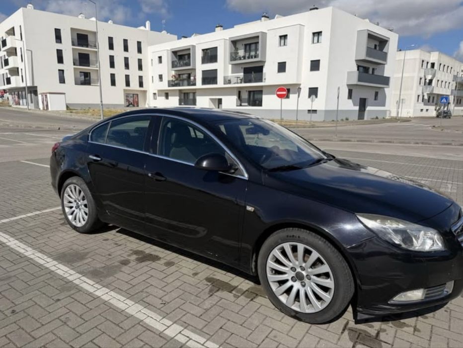 Opel insignia 2.0 cdti 160 cv  do ano 2009