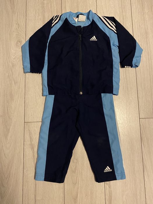 Dres dziecięcy Adidas 92