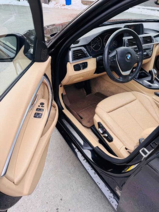 BMW 3 Series      2017