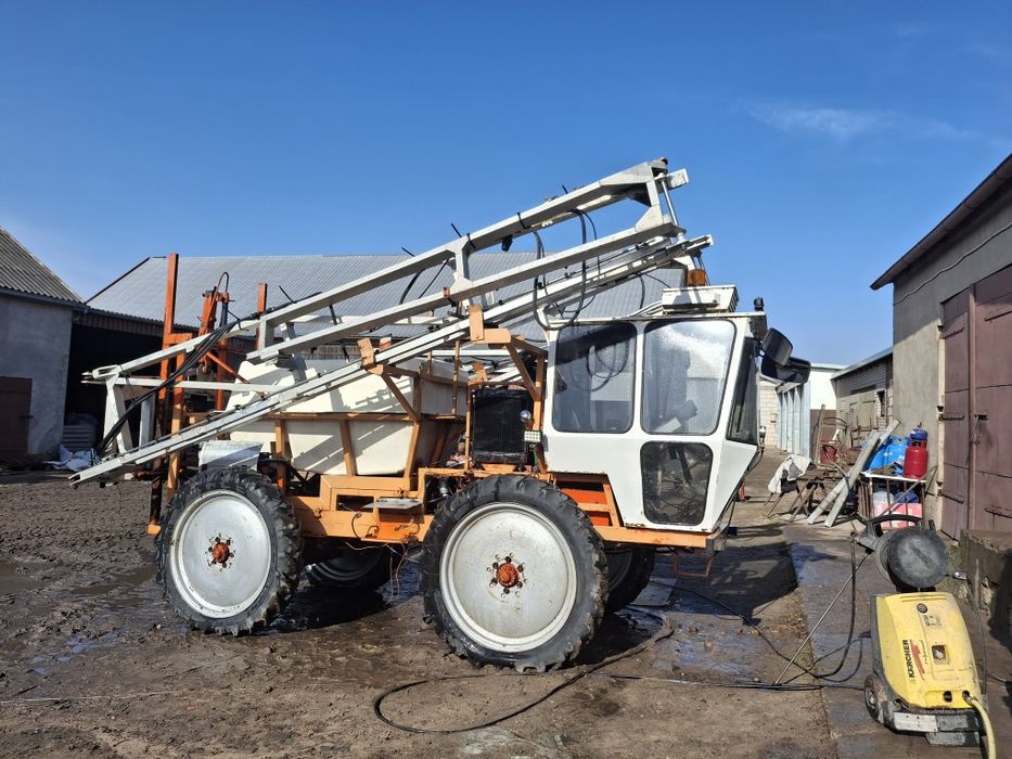 Opryskiwacz samojezdny 18m Willmot 1600l