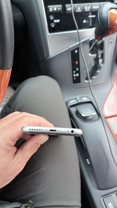 iPhone 6s  32 Gb