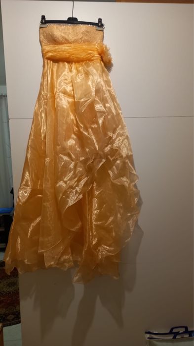 Продам плаття……..