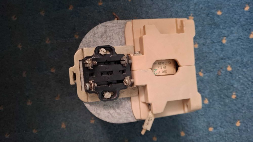 Stycznik ST-4Z 63A 660V cewka 380V 3szt.