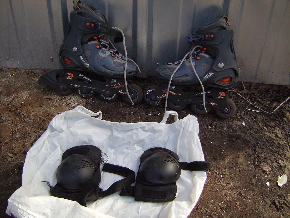 Ролики с наколенниками - 310 грн.