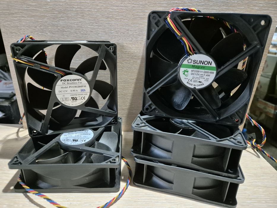 Серверні кулери, вентилятори, 12v 120mm. Sunon, 0.62A, Foxconn 0.90A
