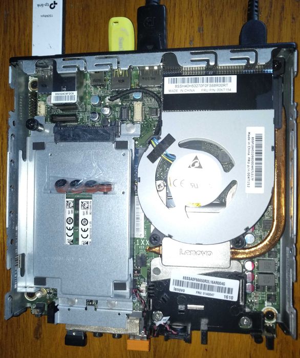 Lenovo ThinkCentre M700 Tiny i5-6400T 8GB SSD 240GB Win 10 Pro UA