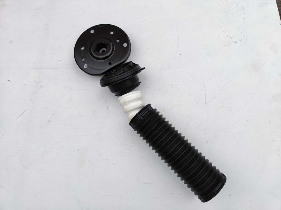 Амортизатор опора підшипник пильник відбійник Ford Fusion USA комплект