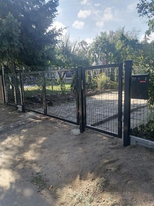 Ogrodzenia panelowe, siatkowe, murowane MONTAŻ