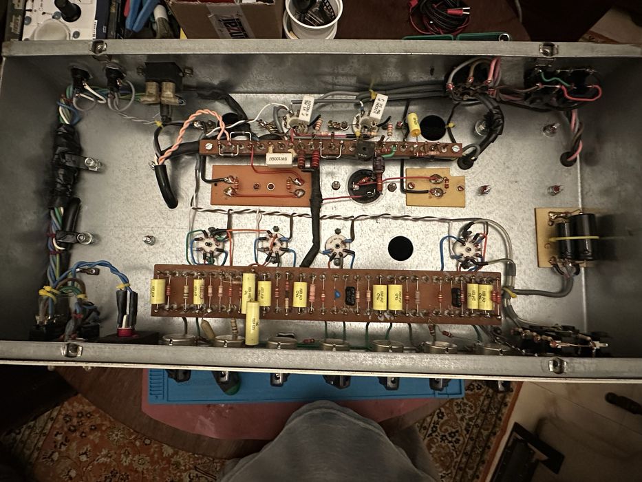 Eletronica em Guitarras, baixos, amps, PAs, pedais efeitos