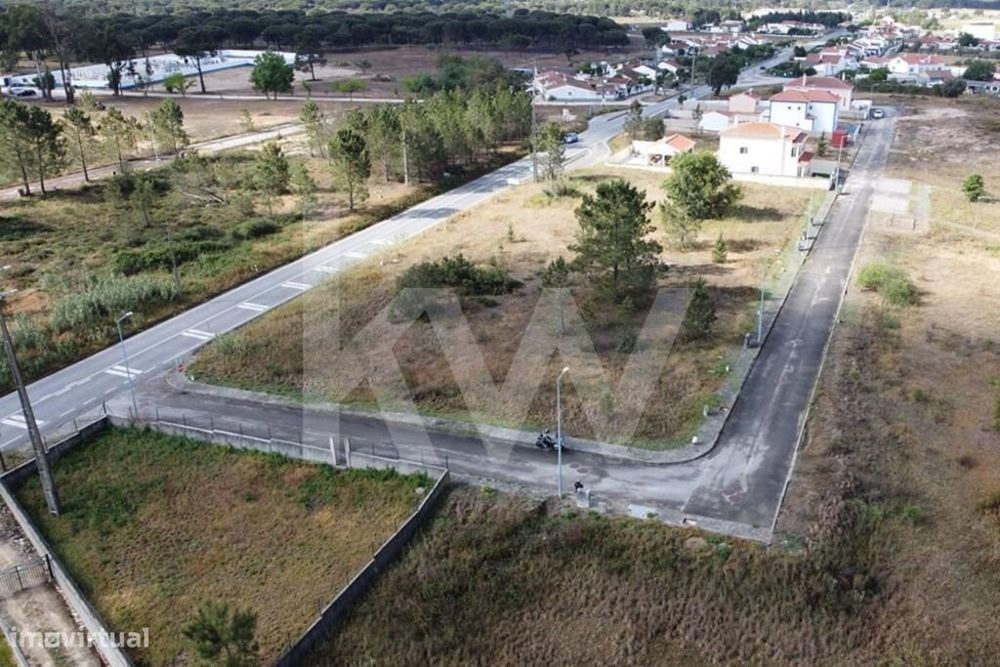 Terreno Urbano 1146m2 — Biscaínho, Santarém