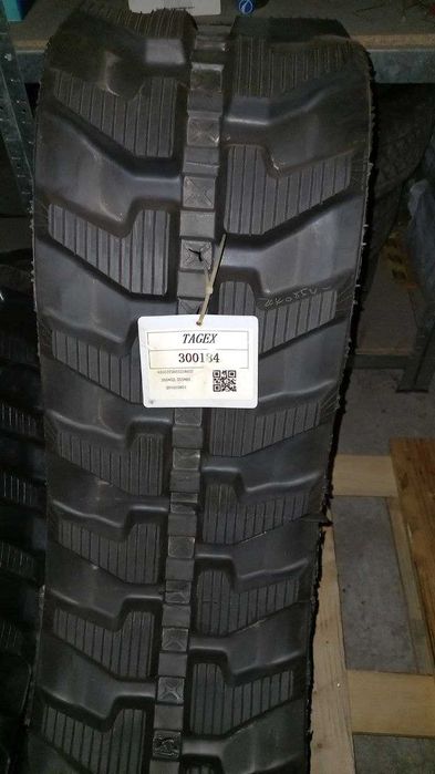 Гумова гусениця 300х52,5х84N   300/52.5/84N