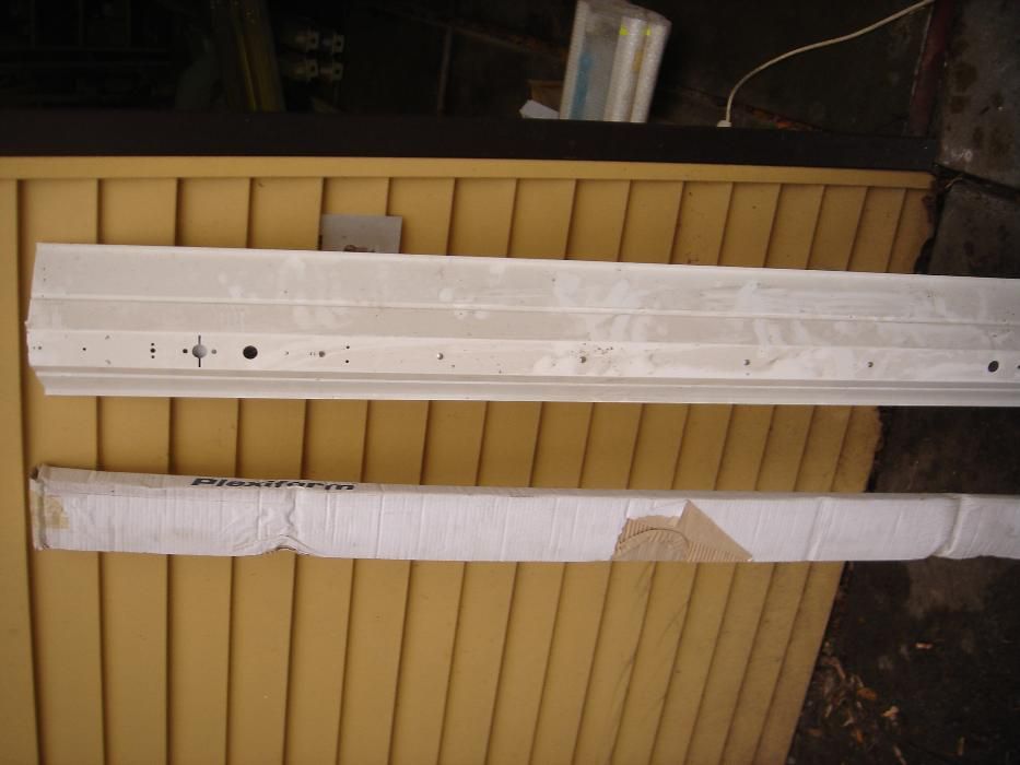 Светильники лампы новые люминесцентные дневного света