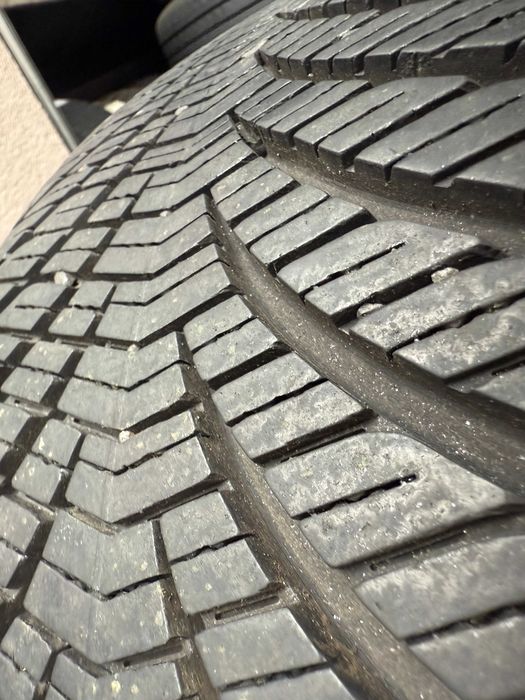 225-55 R17 97V Goodyear Vector 4 Seasons Gen2 4шт