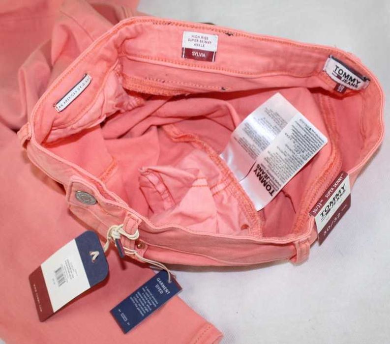 Jeansy Tommy Jeans Sylvia damskie różowe rurki wysoki stan noweW30/L32