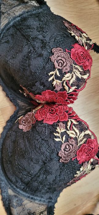 Biustonosz push-up 70c lepel intimas