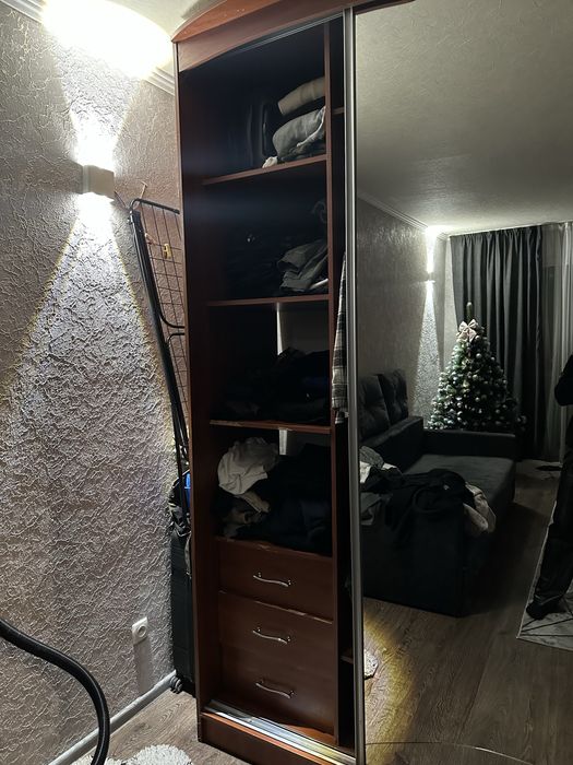 Продам шкаф купе