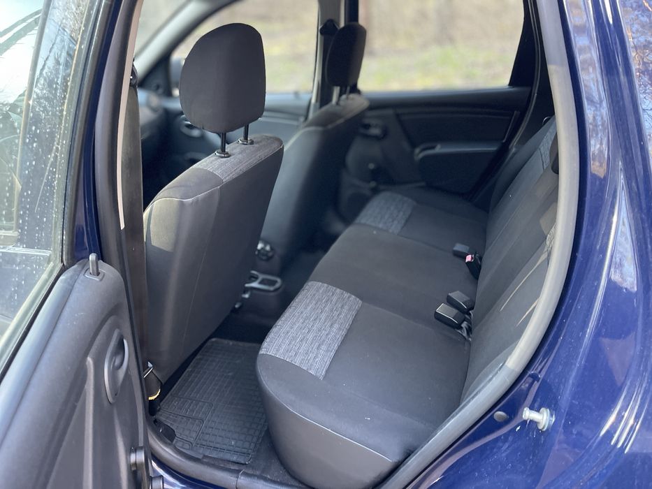 Продам Дачію Дастер (Dacia Duster)