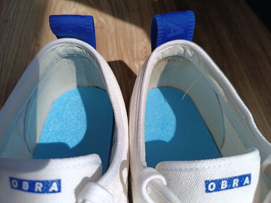Білі кеди  "obra"