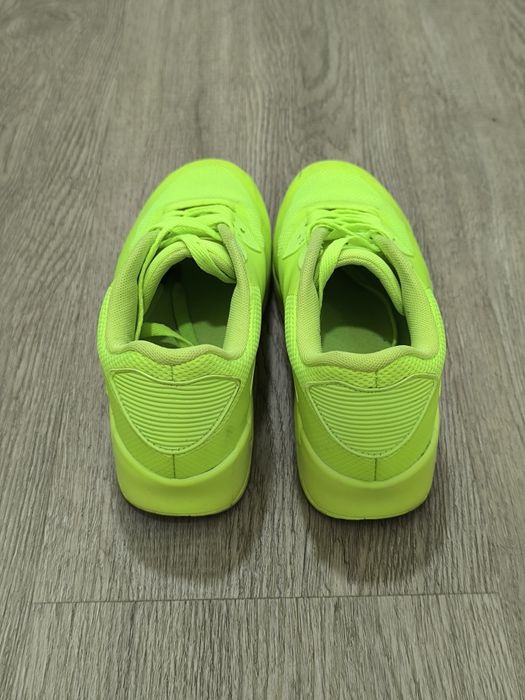 Sapatilhas fluorescente 38