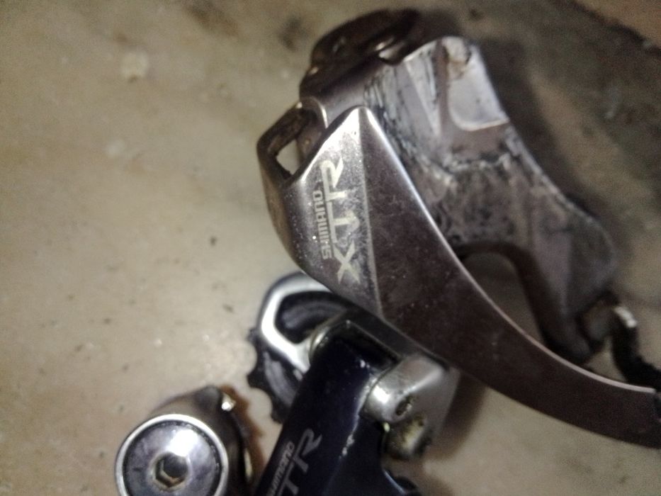 Material Shimano Xtr 8v