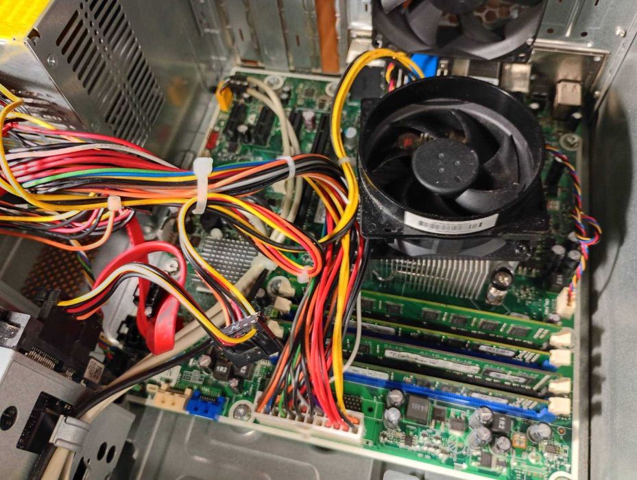 ПК HP на Intel Core i3-550/8 Гб DDR3/250 Гб (для  роботи та навчання)