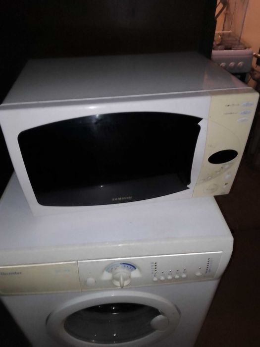 Продам  СВЧ  Samsung  и  LG