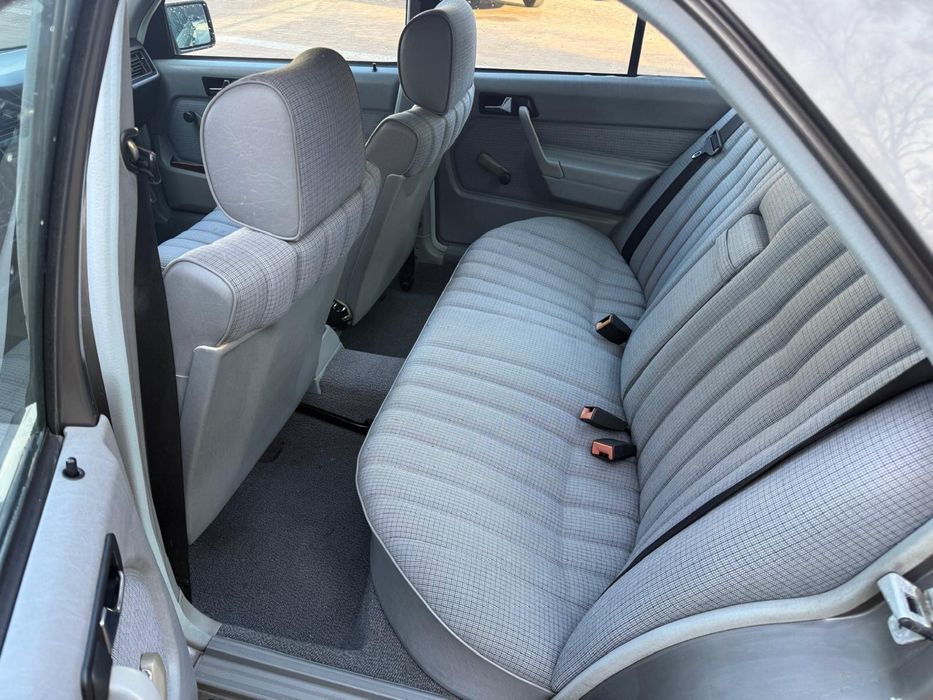 Mercedes 190 2litre benzyna Zadbany