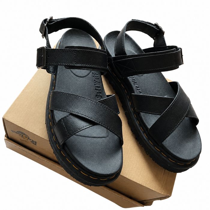 Nowe sandały Dr. Martens Voss II