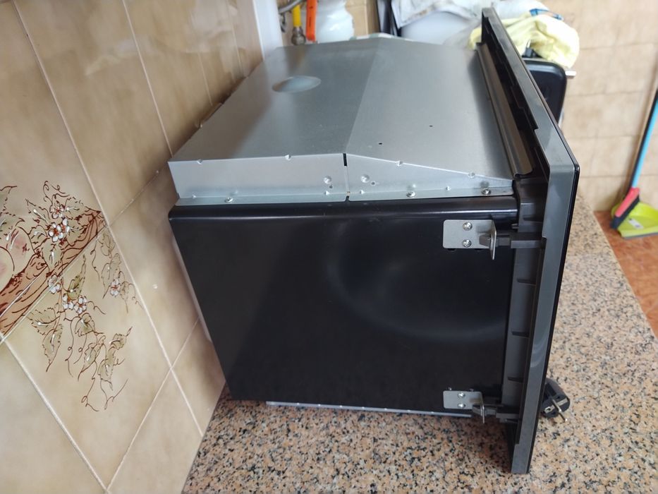 Micro-ondas com grill cozinha casa quarto apartamento vivenda escritório gabinete.