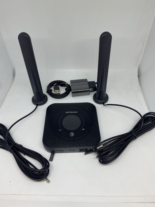 Комплект NETGEAR MR1100 Nighthawk M1 + Антена 4G LTE WiFi MIMO
