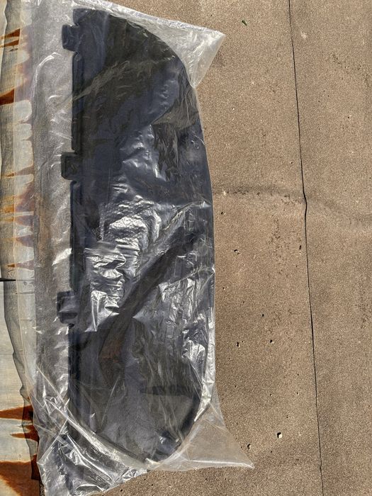 Утеплювач капота honda crv 5 оригінал