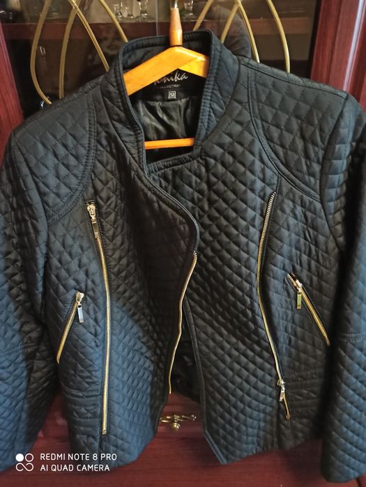 Курточка женская