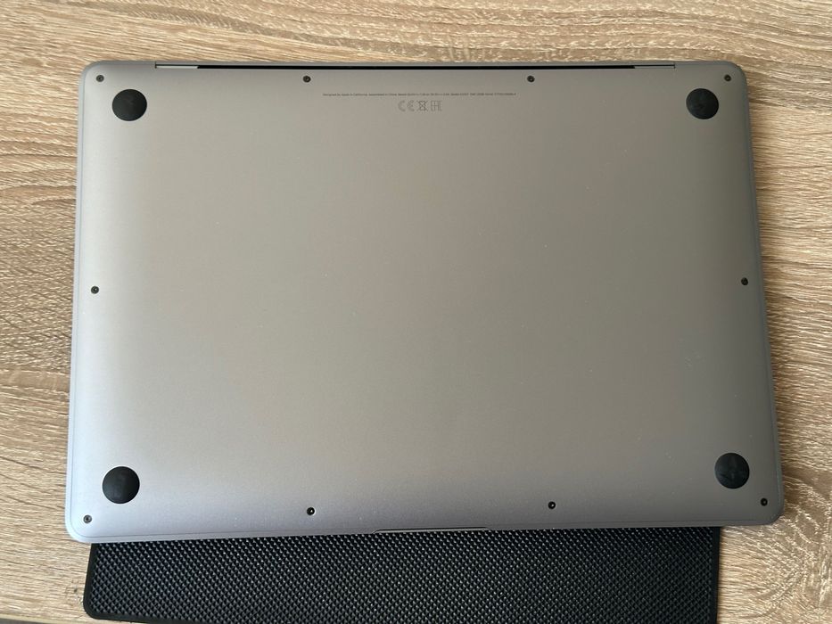 Macbook Air 13 M1 8/256 98% акб A2337 (m2 m3)