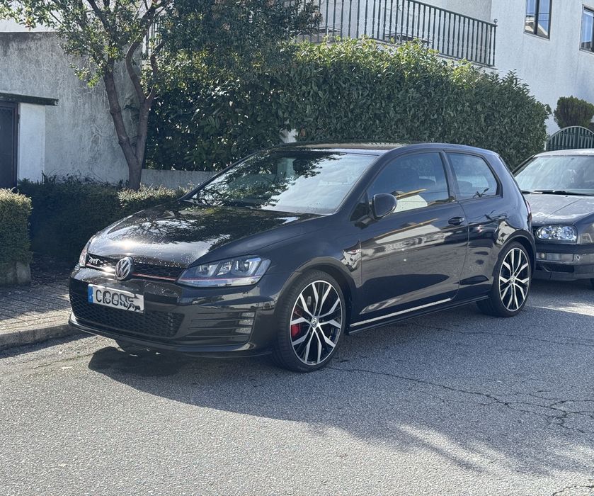 Volkswagen Golf VII GTI