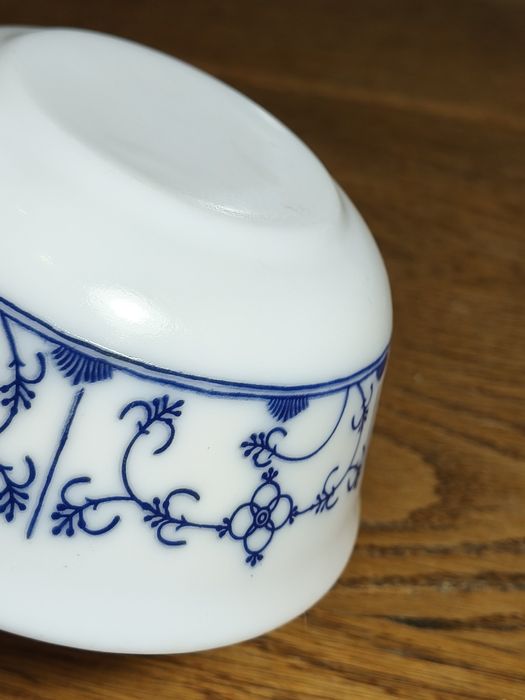 Miseczka deserowa z błękitnym wzorem retro 60