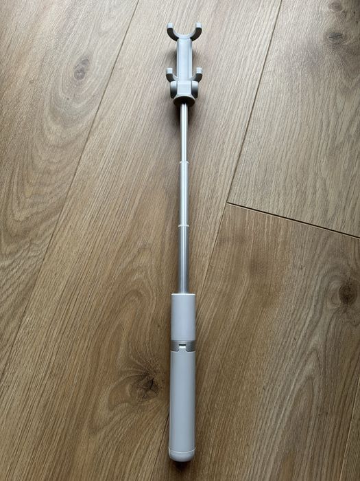 Xiaomi Mi Selfie Stick z funkcją statywu