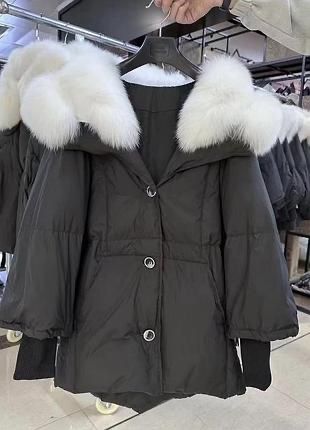 Розкішний пуховик з натуральним хутром песця куртка