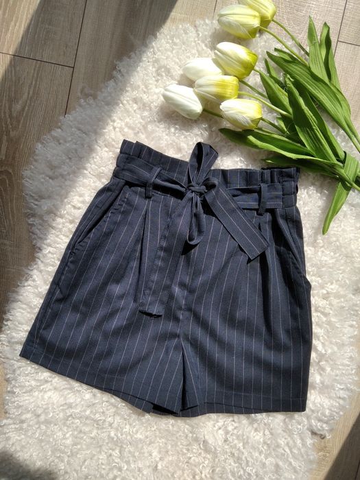 szorty z wysokim stanem w paski spodenki krótkie