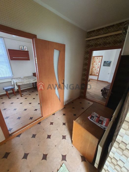 Продаж частини будинку на казбеті